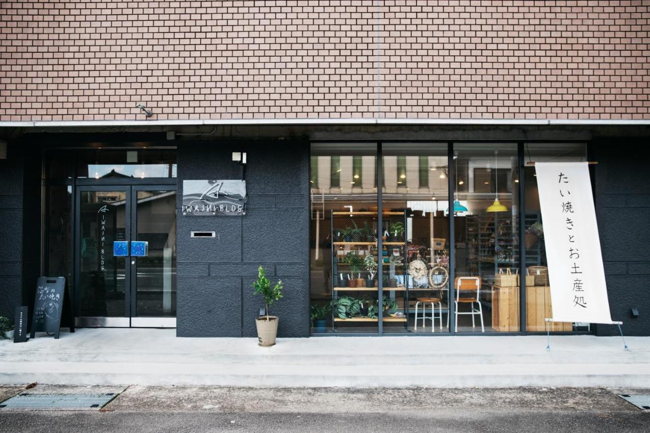 Iwashi Building Hostel Akune Exterior photo